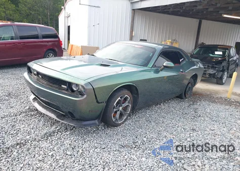 2013 Dodge Challenger Sxt z USA, uszkodzony, nr VIN 2C3CDYAG0DH645605
